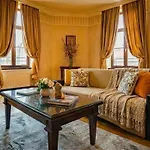 Joy Luxury Living In Heart Of