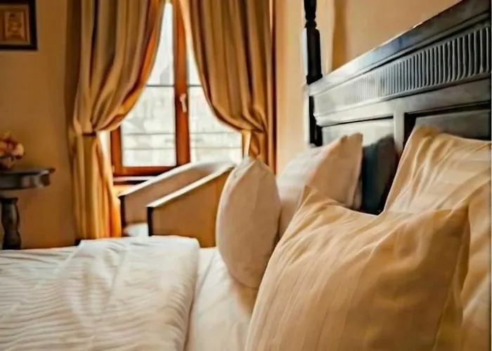 Joy Luxury Living In Heart Of